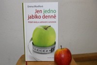 Jen jedno jablko