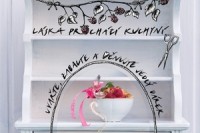 laska_prochazi_kuchyni_obalka