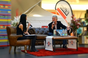 Simon Mawer zavzpomínal i na své dětství.