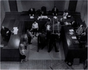 Kvůli Obžalovanému jsem objel snad všechna divadla v Československu, začal jsem v Prešově a skončil jsem v Chebu. (str. 138, 139)