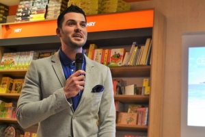 Lukáš Kerhart by si přál, aby jeho kniha inspirovala mladé lidi k cestování po světě.