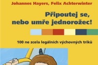 pripoutej_se_nebo_umre_jednorozec_