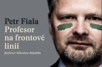 Profesor-na-frontove-linii-perex