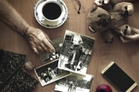 Rodina a jeji pamet v nas