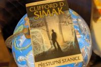 Simak_PrestupniStanice