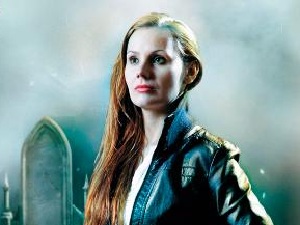 Ukázka z knihy Laurell K. Hamiltonová: Polibek stínů