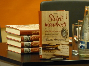 Autogramiáda Caroline Stoessingerové se nesla v duchu životního moudra a hudby