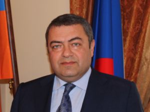 O arménské genocidě i křesťansko-muslimských vztazích