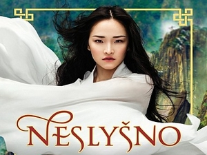 Ukázka z knihy Neslyšno (Richelle Mead)