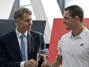 Vyšla kniha Olympijský rok, kronika českých atletů