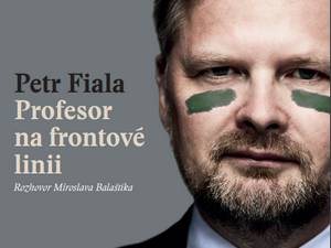 Unikátní kniha rozhovorů s profesorem Petrem Fialou