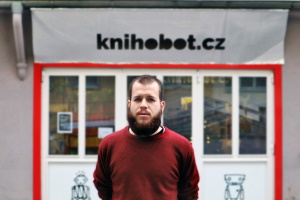 Knihobot.cz chce změnit způsob, jakým Češi uvažují o nákupu knih. Pomůže mu FYI Prague