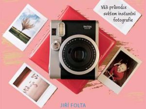Polaroid stále IN?